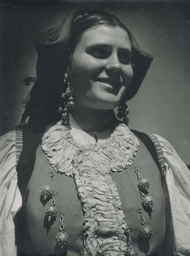 Ženski portret no 5