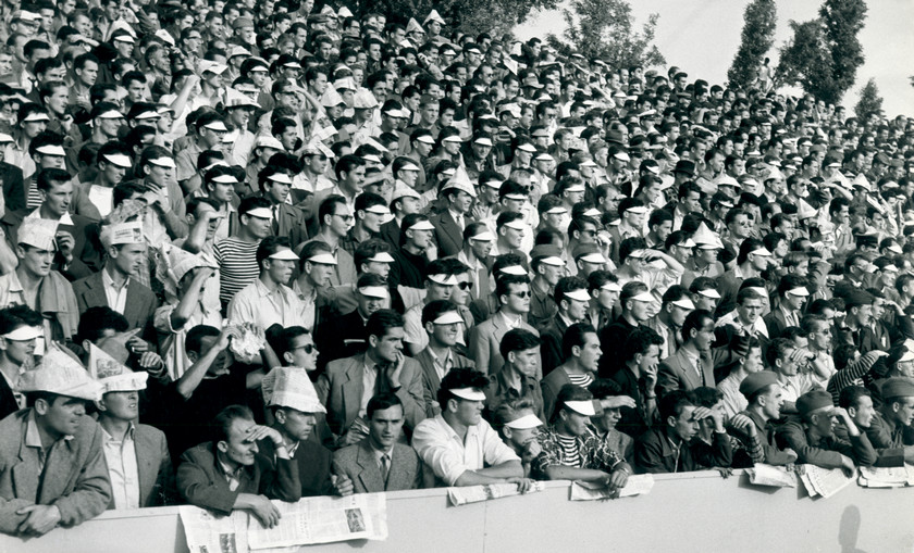 Na stadionu