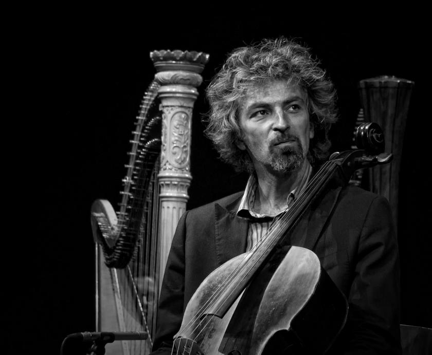 Cellist