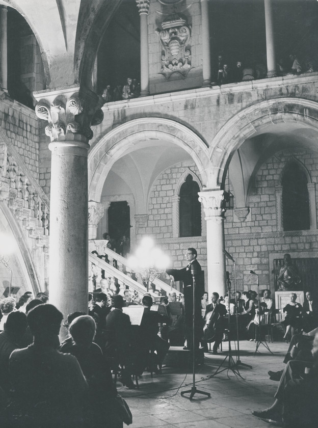 Koncert u Kneževu dvoru